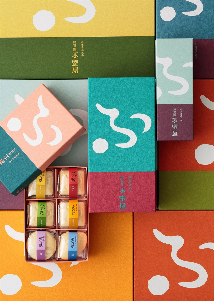 不室屋品牌面包包裝設計