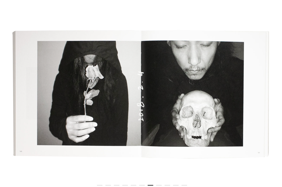 『Mirror』書籍裝幀設(shè)計(jì)